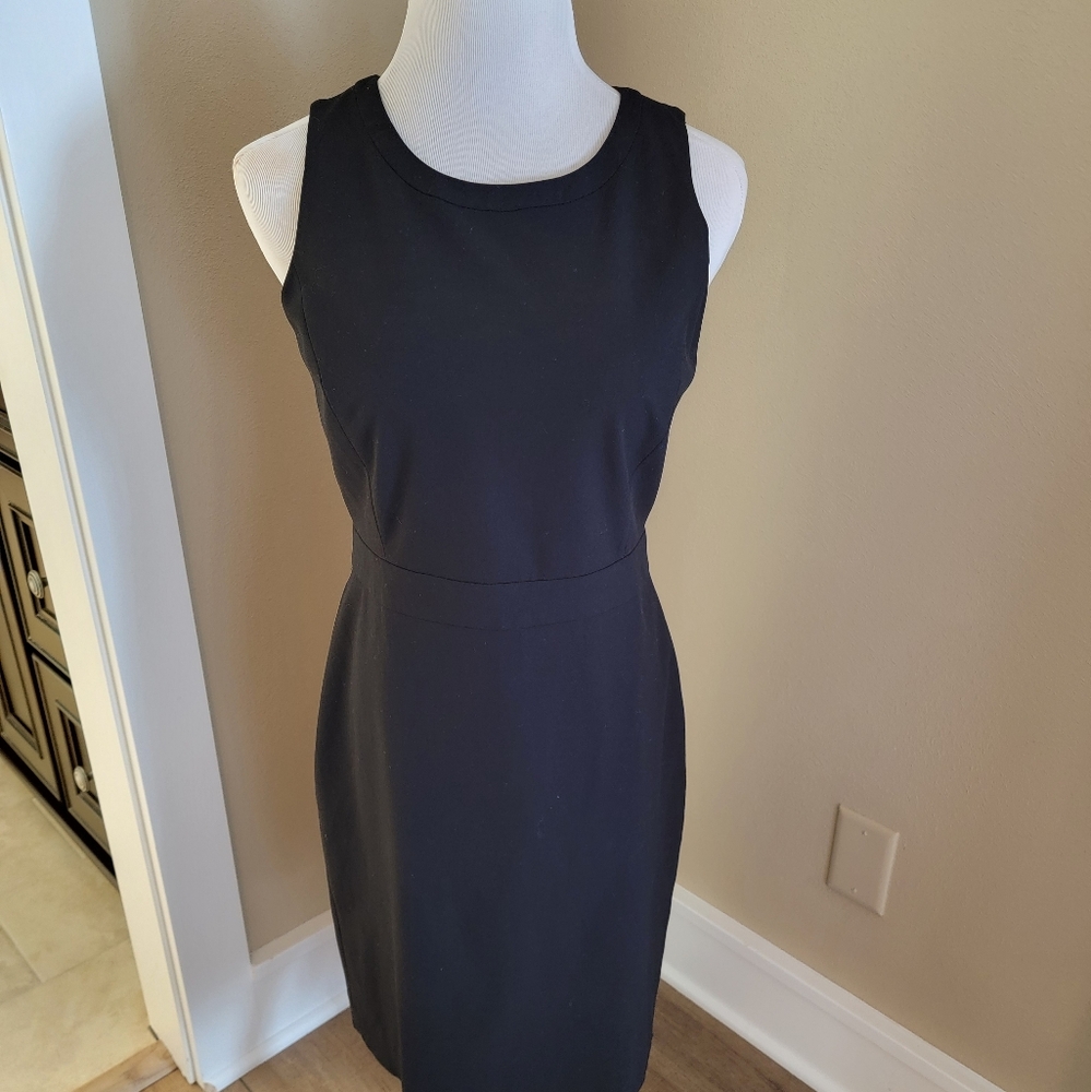Sz. 6 J. Crew Classic Black Sheath Dress